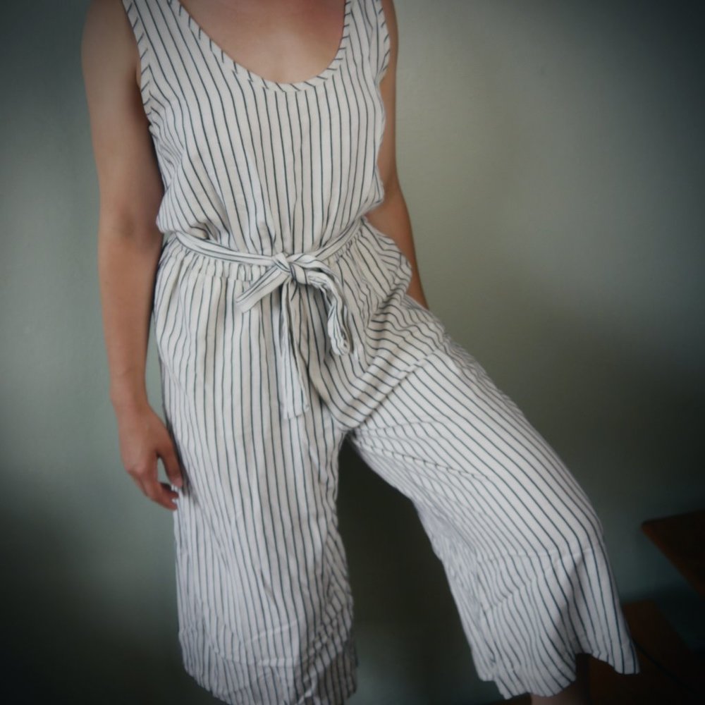 GAP Black and Cream Striped Jumper | Size S